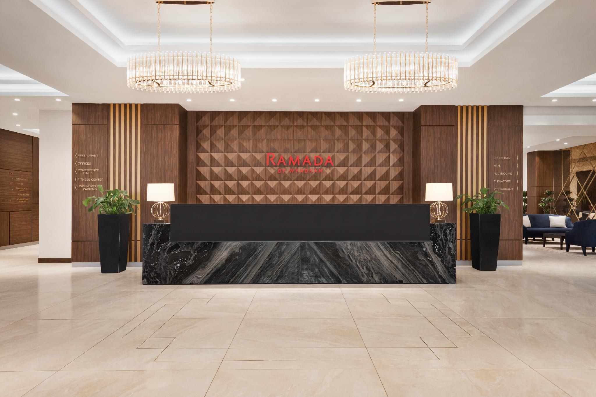Ramada Hotel & Suites By Wyndham Jereván Kültér fotó