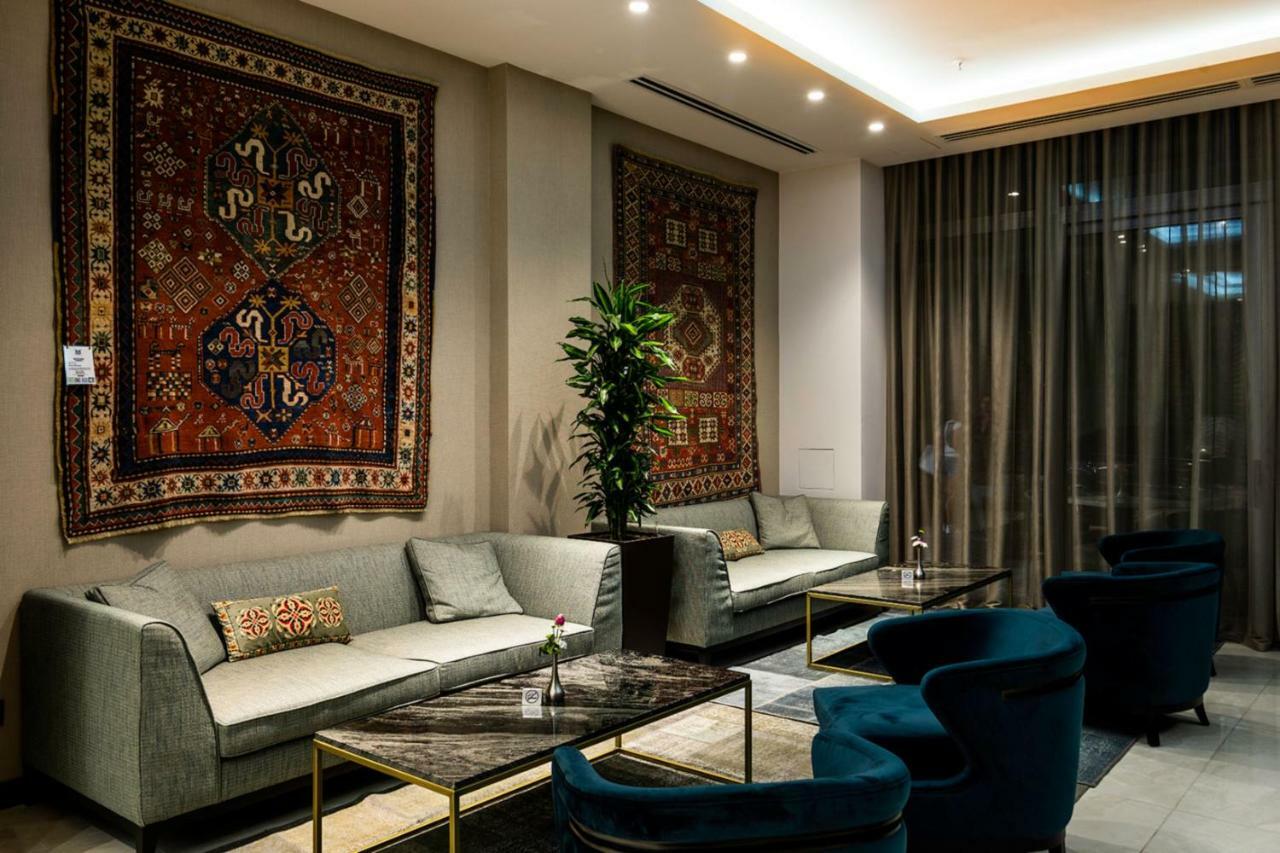 Ramada Hotel & Suites By Wyndham Jereván Kültér fotó